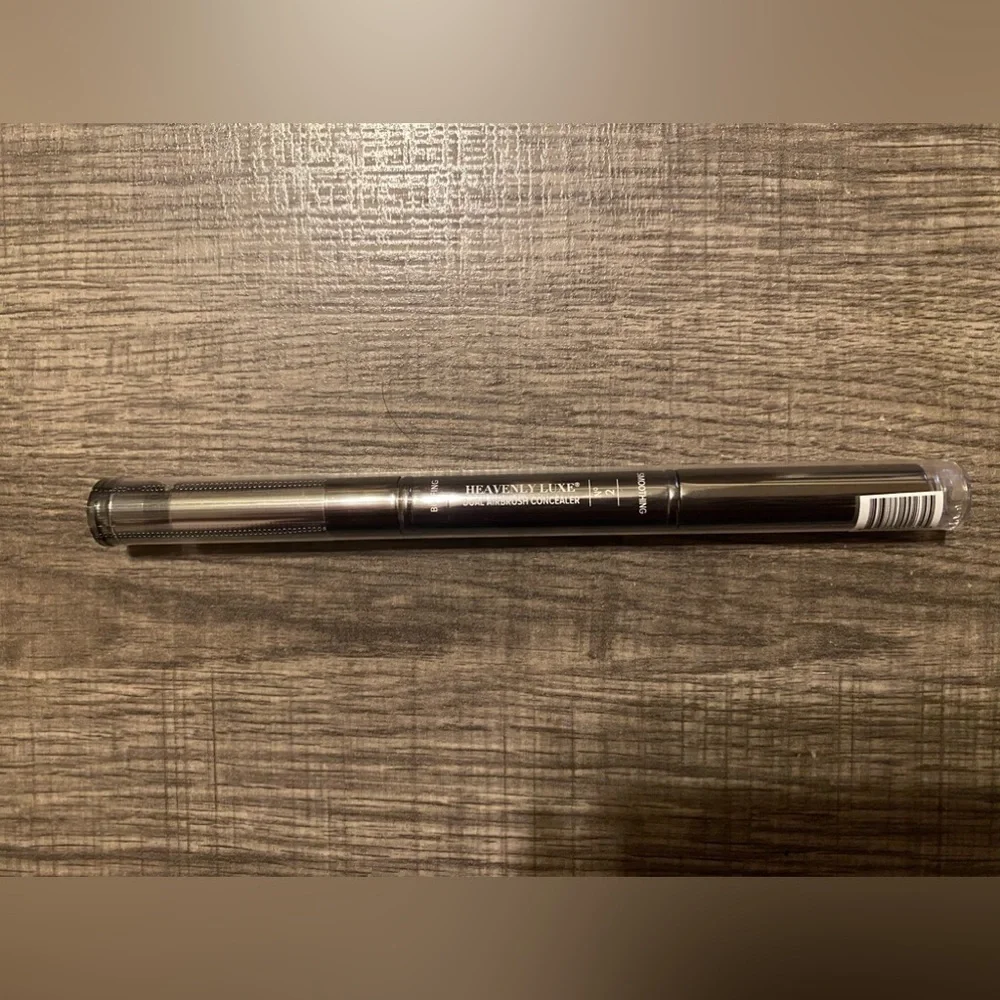 NEW - It cosmetics HEAVENLY LUXE™ DUAL AIRBRUSH CONCEALER BRUSH #2